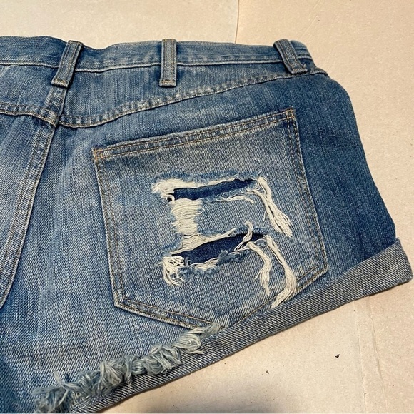 Abercrombie & Fitch denim distressed high rise shorts floral embroidery size 8 - Picture 7 of 13